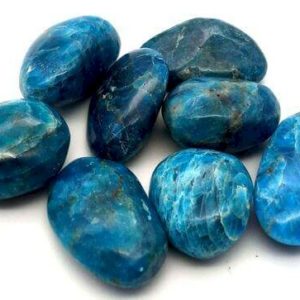 Apatite Bleue ‘AB’ – Pierre roulée – Madagascar