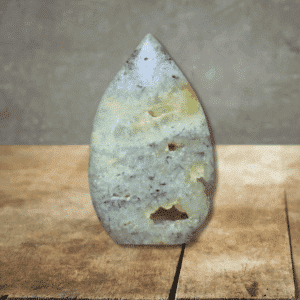 Prénhite avec inclusions de Tourmaline (tourmaline schörl) - 1: 219g-101mm