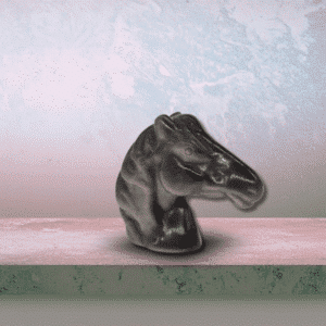 Cheval en Obsidienne Argentée – Force & Liberté