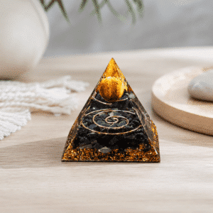 Pyramide Orgonite « Bouclier Protecteur » – Tourmaline & Œil de Tigre – 5 cm