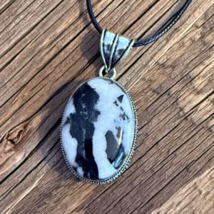 Pendentif White Buffalo – Argent 925 (pièce unique)