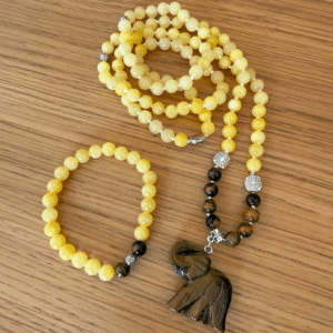 Mala Éléphant Solaire – Calcite Miel & Œil de Tigre (avec bracelet assorti)