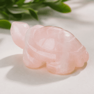 Tortue en Quartz Rose – Douceur & Harmonie