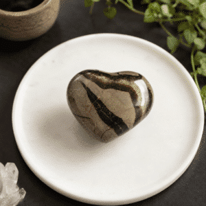 Cœur en Septaria – Pièce polie – Madagascar - 153gr