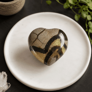 Cœur en Septaria – Pièce polie – Madagascar - 203gr